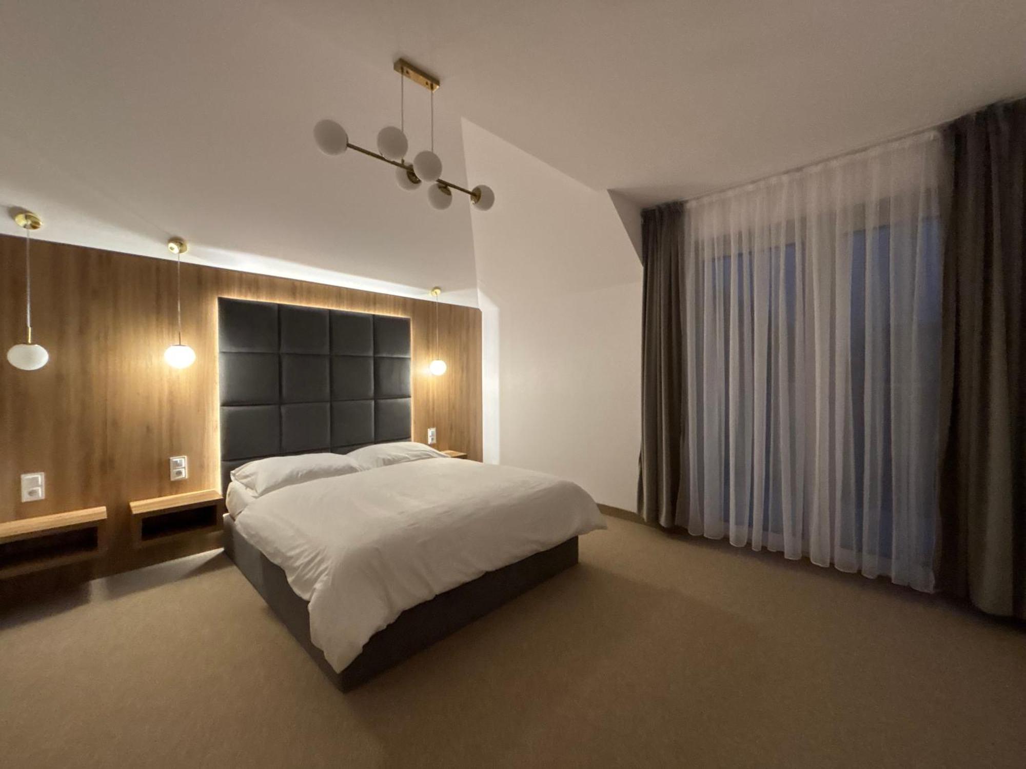 Resort Eden - Domki, Pokoje, Apartamenty Jastrzębia Góra المظهر الخارجي الصورة